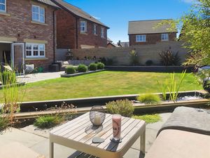 Photo 13- click for photo gallery